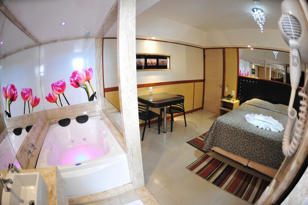 Hotel Premium Plaza Muriaé Zewnętrze zdjęcie