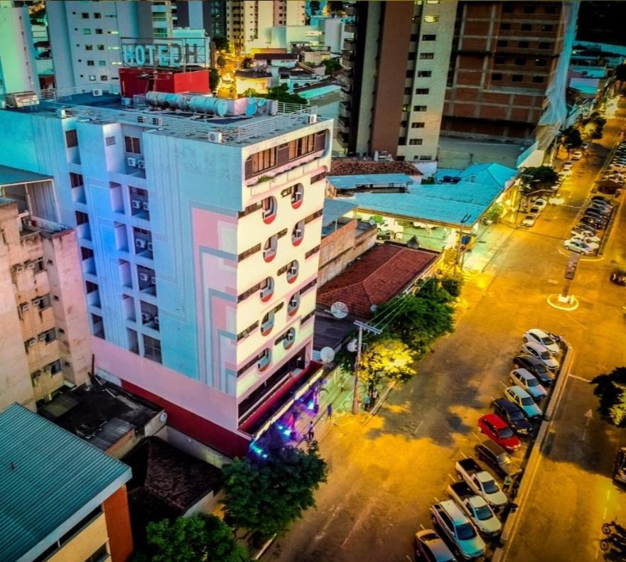Hotel Premium Plaza Muriaé Zewnętrze zdjęcie